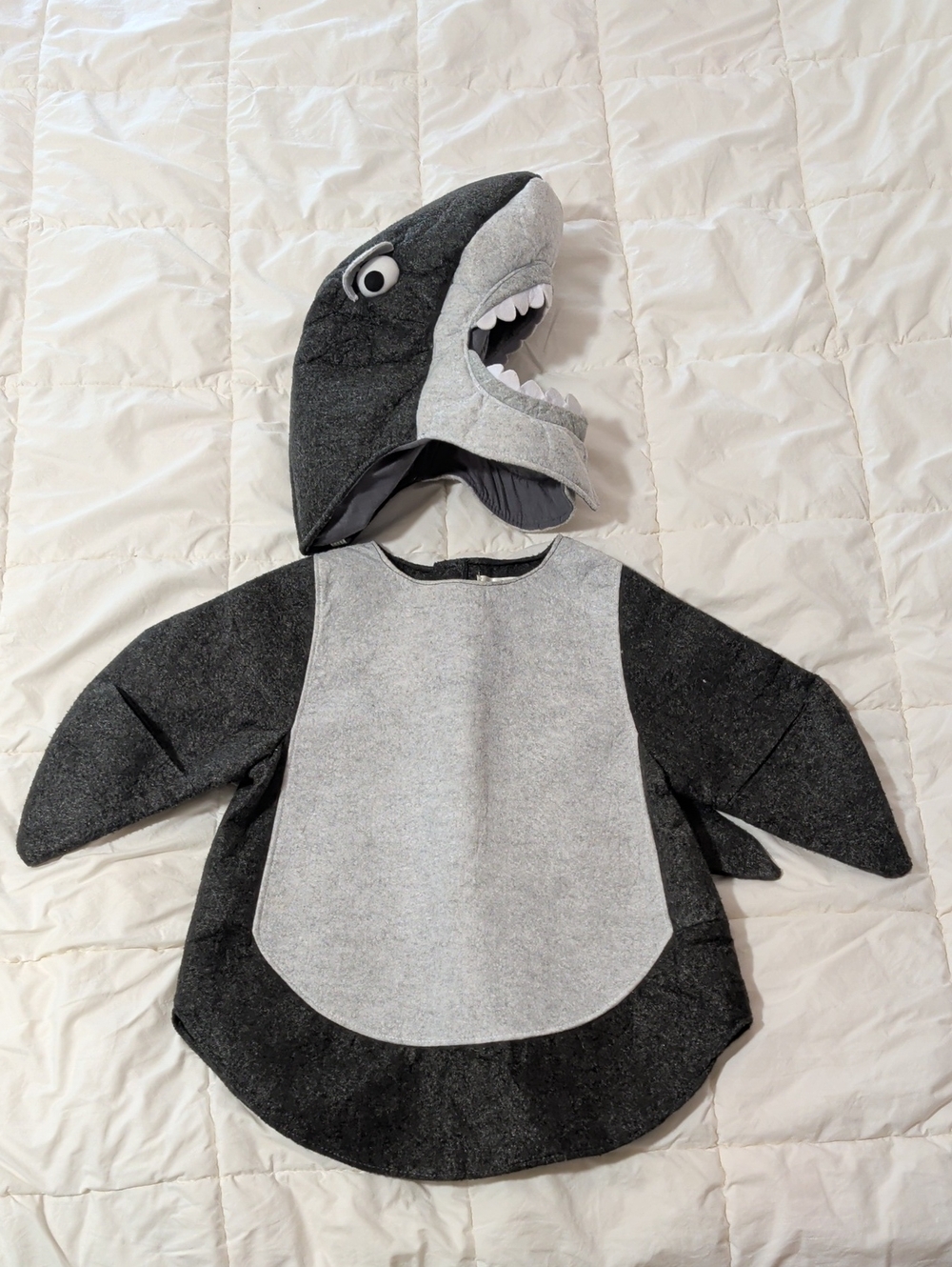 Pottery Barn Kids Shark Costume in Gray and Dark Gray